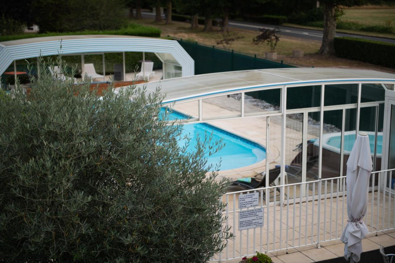 Logis Hotel Restaurant L'Escapade Le Pêchereau Buitenkant foto