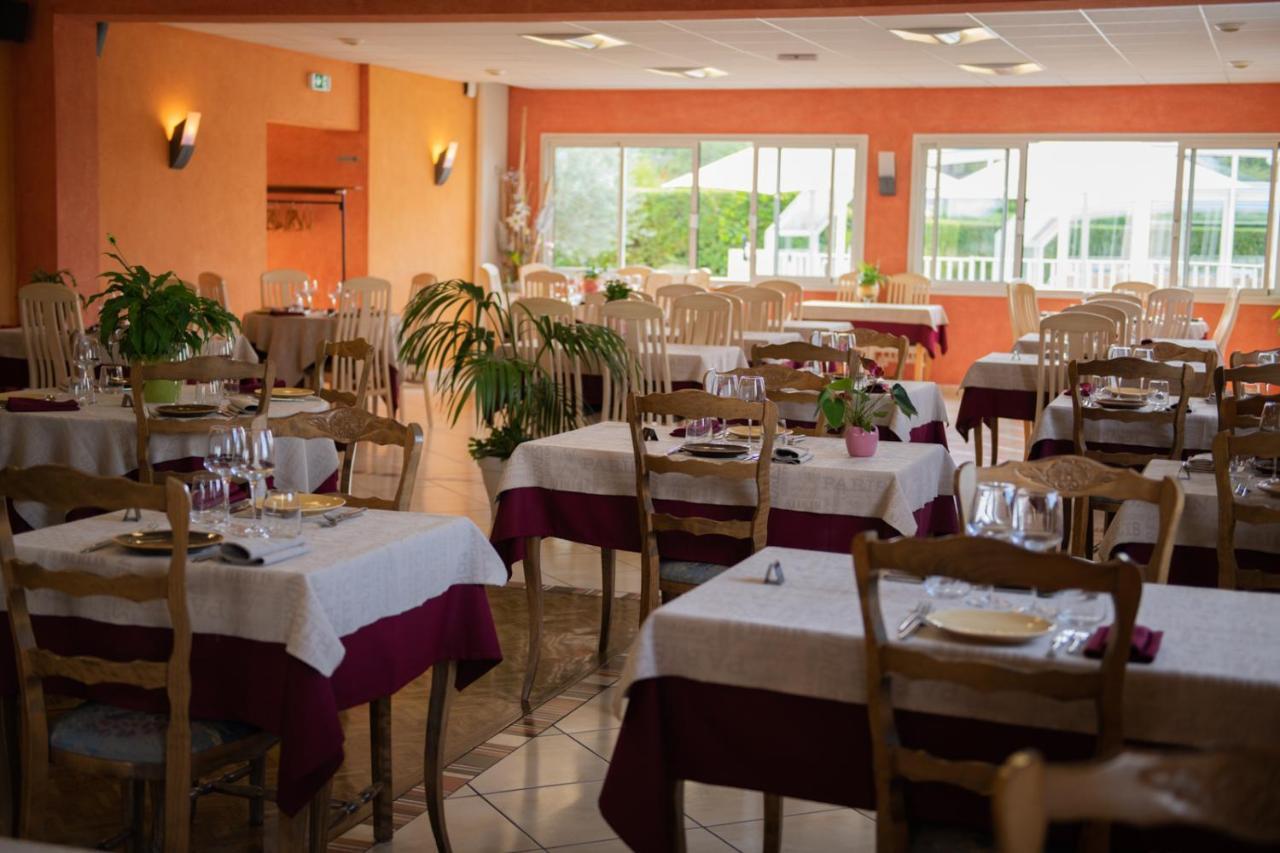 Logis Hotel Restaurant L'Escapade Le Pêchereau Buitenkant foto