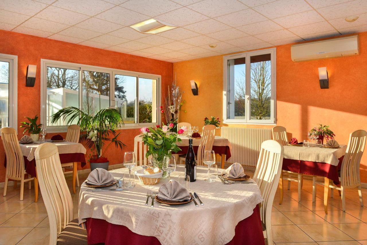 Logis Hotel Restaurant L'Escapade Le Pêchereau Buitenkant foto
